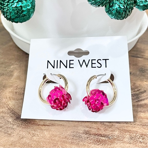 NWT Nine West colorful green gold hoop dangling statement earrings 70s 80s 90s - Picture 4 of 7